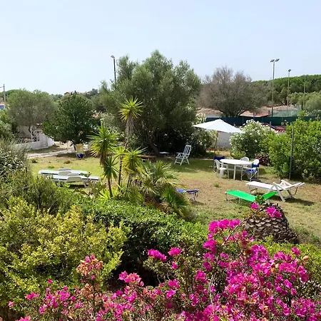 ヴィラ Porto Istana A Comune Di Olbia *